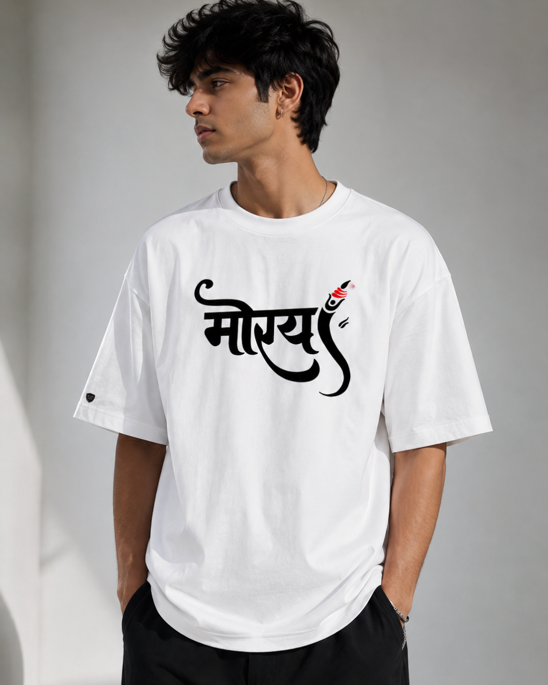 Morya Calligraphy Oversized Tee (Sunfade Blue, White, Beige)